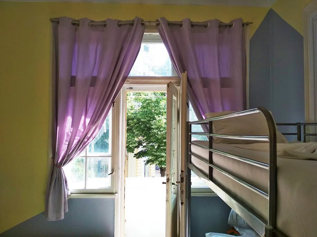 Hostel Compass Burgas 0*,  Bulgária